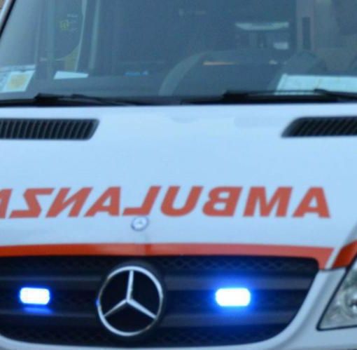 Dramma a Pavia, bimbo di 18 mesi cade dal balcone e muore