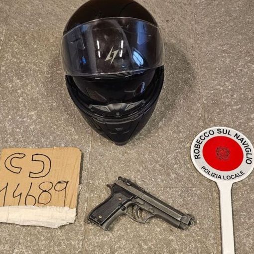 Robecco sul Naviglio: arresto a Casterno, lo scooter riconosciuto dalla Polizia locale per la targa contraffatta