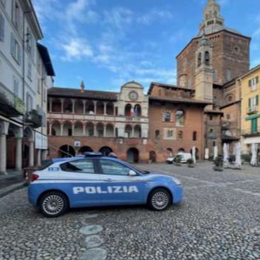 Pavia: tentano furto in appartamento, in manette due ragazze