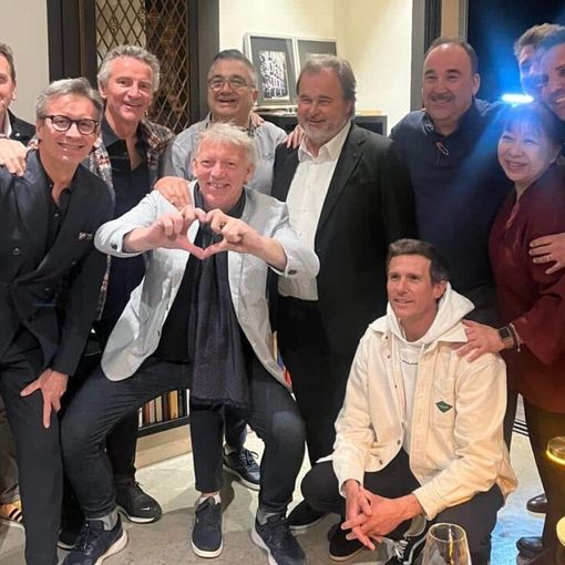 Andrea Besuschio tra le stelle mondiali della pasticceria per il compleanno di Frédéric Bau