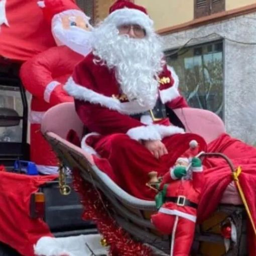 Abbiategrasso, la rissa dei Babbi Natale finisce sul Corriere della Sera…