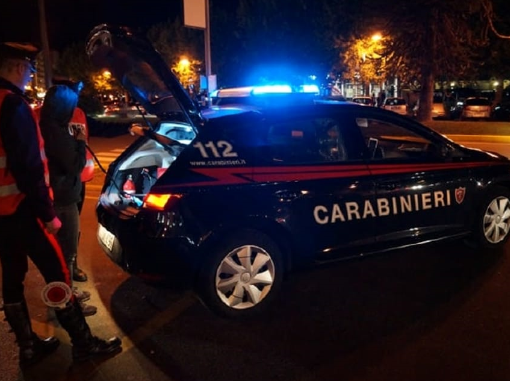Magnago: donna di 94 anni aggredita in casa da un rapinatore muore in ospedale