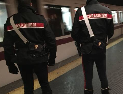 Mortara: si rifiuta di scendere dal treno senza biglietto, per un 27enne scatta la denuncia
