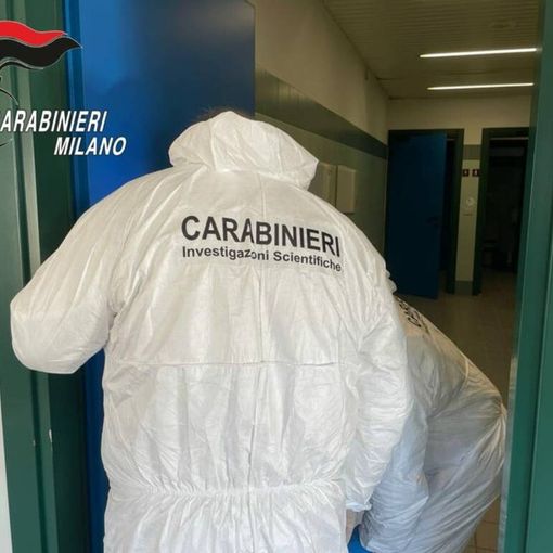 Università in lutto: tre minuti di silenzio per la ragazza trovata morta nei bagni