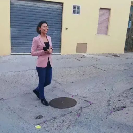 A soli 35 anni muore la giornalista televisiva Carlotta Dessì