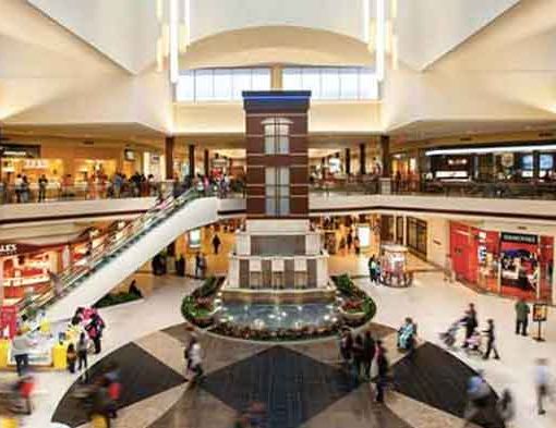 Centri commerciali: nel 2021 +21% di fatturato, ma sul 2019 c’è ancora segno meno