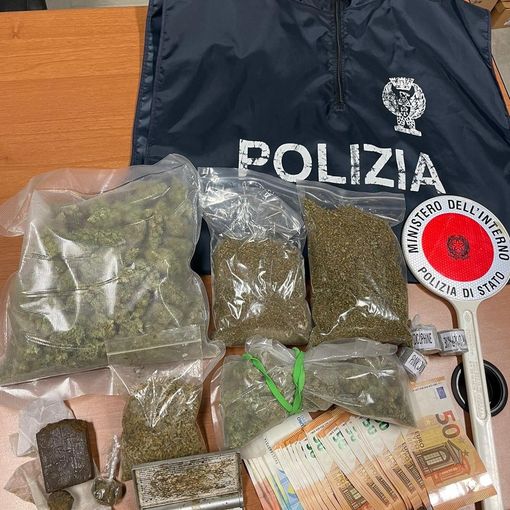 Pavia: trovati in possesso di hashish, marijuana e circa 2mila euro in contanti. Scattano le manette per 2 persone