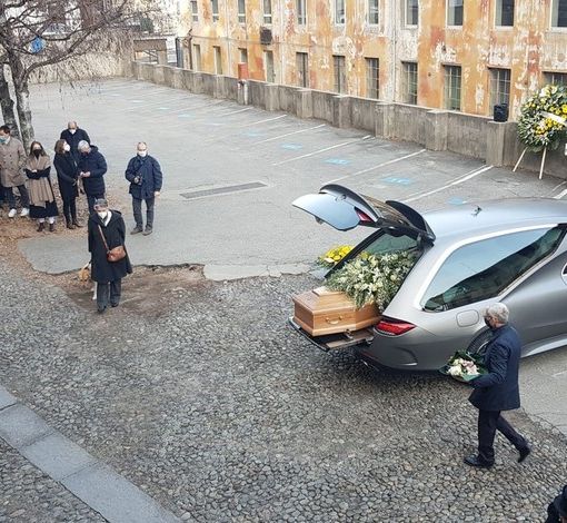Addio “Signor Nino” Cerruti, il tributo dei dipendenti al Lanificio