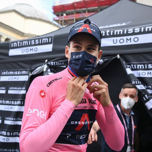 Giro: a Novara vince Tim Merlier, Ganna rimane in Rosa