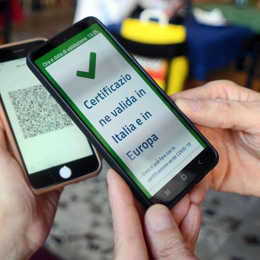 Vigevano, controlli Green Pass nelle attività commerciali: i presidenti dei circoli locali di Fratelli d'Italia replicano all'assessore Scardillo