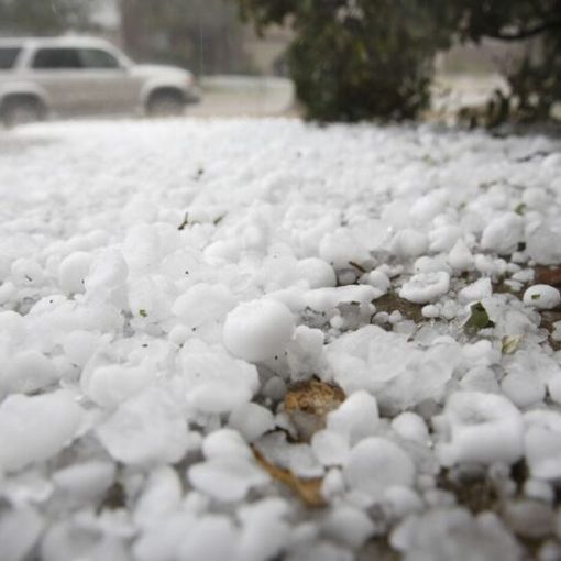Grandine a Varese e in Oltrepò, famiglia evacuata
