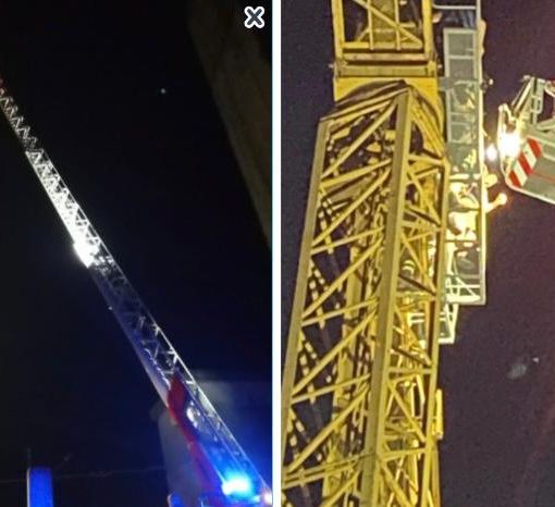 FOTO E VIDEO. Castronno (VA), giovane s'arrampica nella notte su una gru di 25 metri: raggiunto e salvato