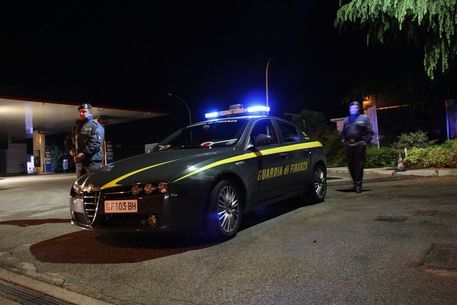 Covid: pizzicati 93 furbetti del buono spesa, scoperti dalla Guardia di Finanza