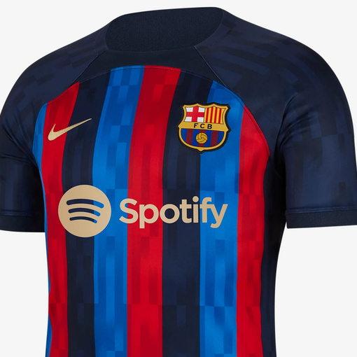 La &quot;camiseta&quot; del Barcellona? Fatta in provincia di Novara