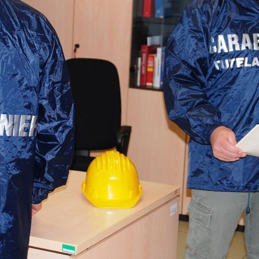 Pavia: trovati 4 lavoratori in nero in un esercizio commerciale, sanzioni per oltre 16mila euro e attività sospesa