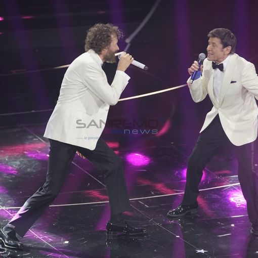 72° Festival di Sanremo: Jovanotti infiamma l'Ariston duettando con Gianni Morandi