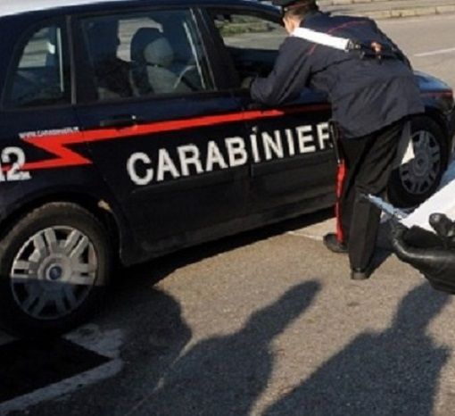 Magenta: lite condominiale degenera, un uomo al pronto soccorso