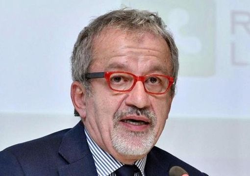Roberto Maroni dimesso dal Besta. E' tornato nella sua casa di Lozza