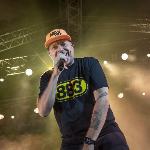 Musica: Max Pezzali annuncia ‘Max30’, tour nei palasport 2022/23