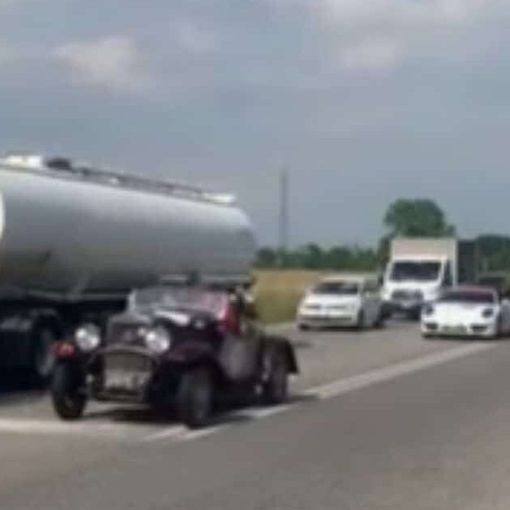 Boffalora sopra Ticino: ecco il passaggio della Mille Miglia in località Magnana