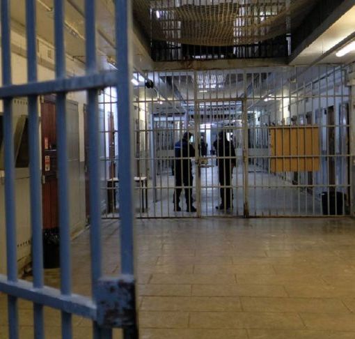 Abbiategrasso, arrestato per tentato omicidio il 16enne dell’IIS Alessandrini