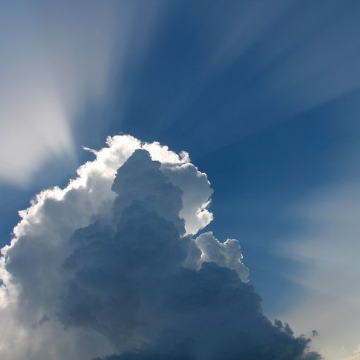 Meteo: sabato di tregua, domenica a rischio. E per il 25 Aprile...