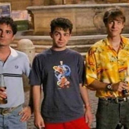 Notte (e giorno..) prima degli esami: 1 maturando su 4 pensa di usare lo smartphone (ragazzi, non si può..)