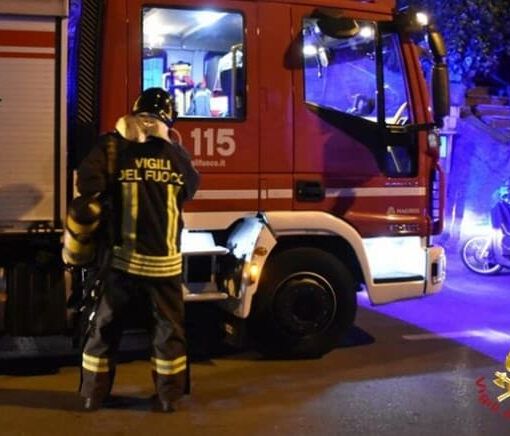 Varese: lo multano, lui incendia sede della Polizia