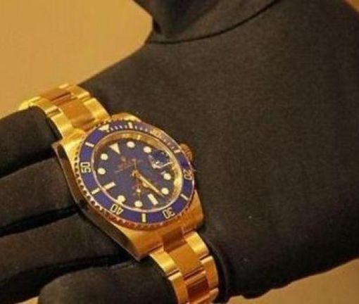 Como: controlli al confine con la Svizzera, sequestrati orologi per un valore di 150mila euro