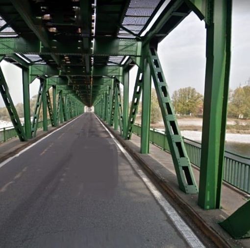 Al ponte di ferro di Galliate proseguono i lavori