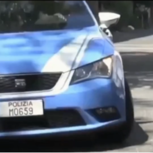 Vercelli, la lite sul prezzo della Mercedes degenera: rissa sfiorata e due denunciati