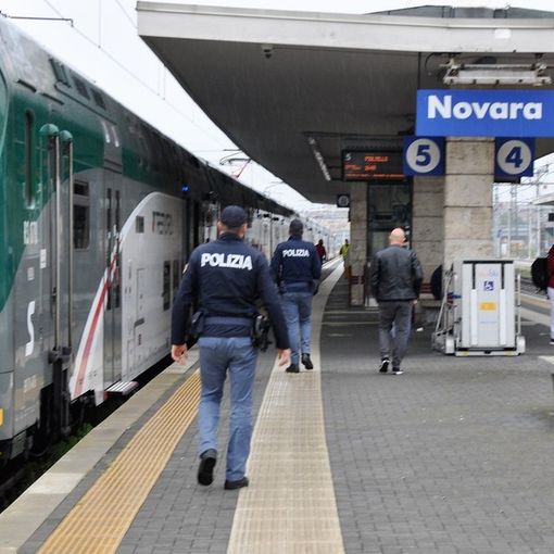 Novara: ferisce gravemente il capotreno con un pugno, 22enne denunciato