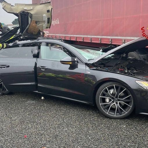 E' morto l'uomo scontratosi con un camion sull'autostrada a Origgio