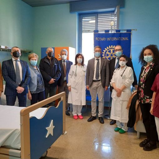 Il Rotary Club Mede-Vigevano dona una camera di degenza alla pediatria e nido del civile