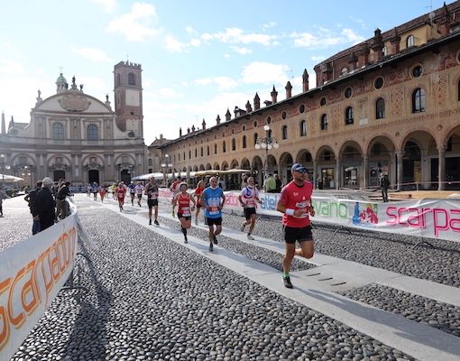 Vigevano: 16° Scarpadoro 21K-10,2K-5K, giovedì 1° dicembre aprono le iscrizioni
