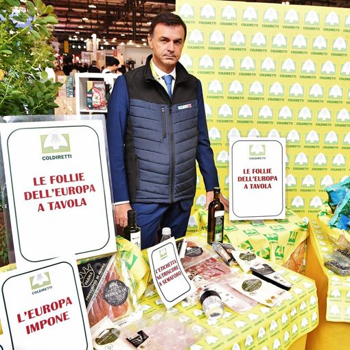 Tuttofood: Coldiretti, Ue cancella insalate in busta e magnum vino