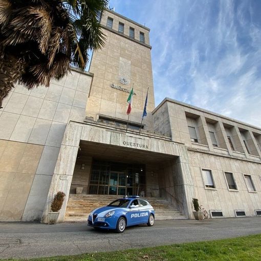 Novara, fermati tre minorenni per l'accoltellamento di un loro coetaneo