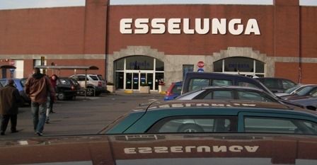 Clamorosa indiscrezione del Sole 24 Ore: Amazon pronta a comprare Esselunga?