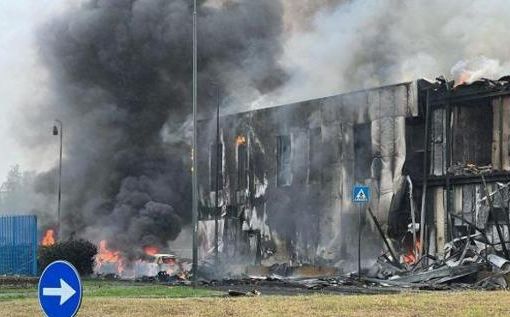 San Donato Milanese, aereo cade su palazzina: 8 morti tra cui un bambino