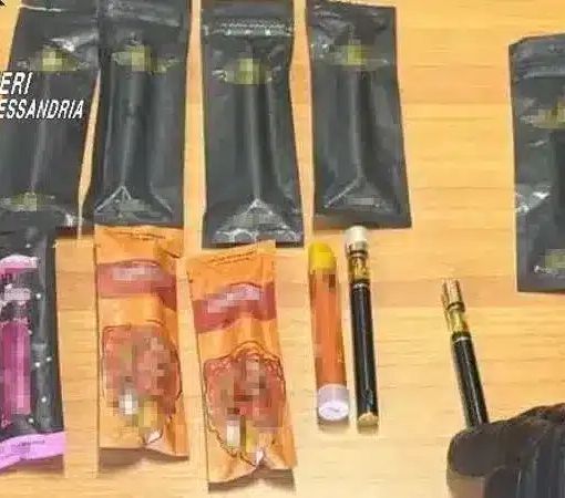 Novi Ligure (AL): sequestrate sigarette elettroniche usare per fumare hashish