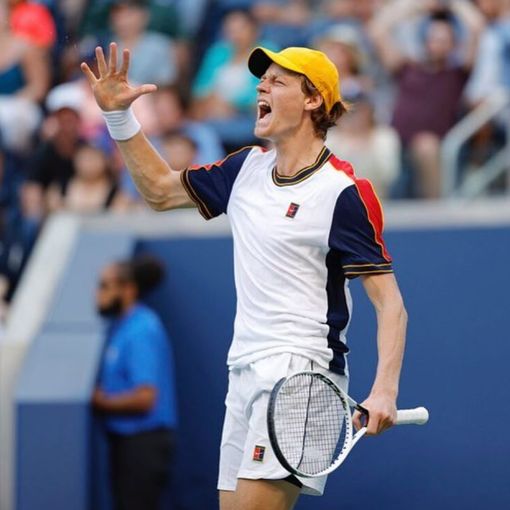 Tennis, magnifico Sinner: dopo Berrettini, anche lui nei quarti all’Australian Open