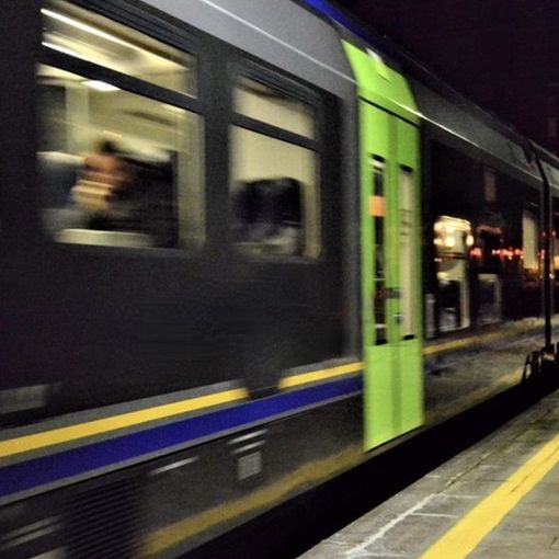 Stupro sul treno, parla uno dei due imputati: «Sono in carcere per un reato che non ho commesso»