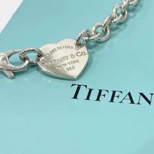 Milano, Tiffany in Galleria (per 3.6 milioni)