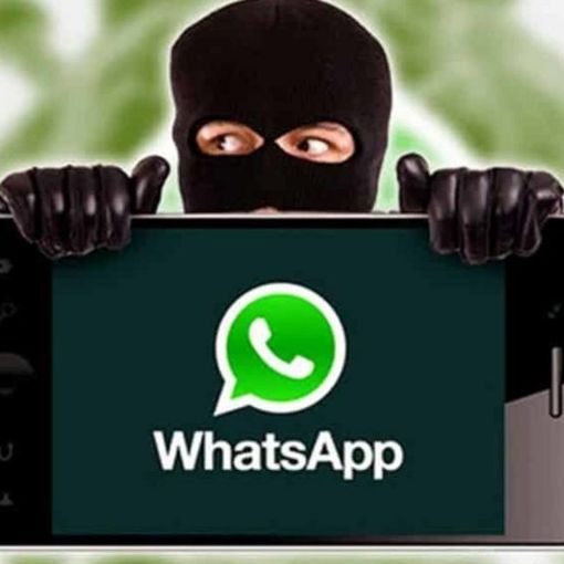 Profili rubati ed identità bloccate: la nuova truffa Whatsapp