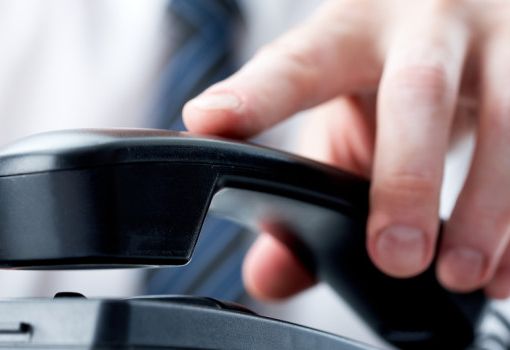 Allarme truffe: utilizzando il numero telefonico dei carabinieri di Vercelli svuotano i conti delle vittime
