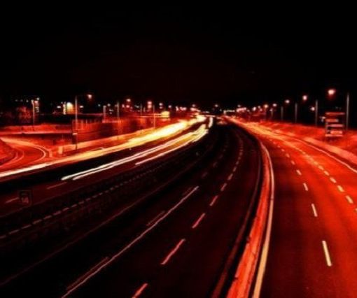 Milano, cammina nel buio in Tangenziale: travolto e ucciso un 20enne