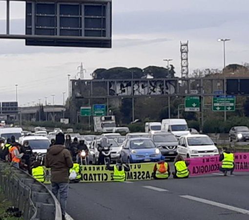 &quot;Ultima generazione&quot;: per la Questura di Pavia è un movimento oltranzista