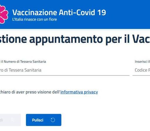 Vaccini: prenotazione con Poste Italiane al via sabato 3 aprile