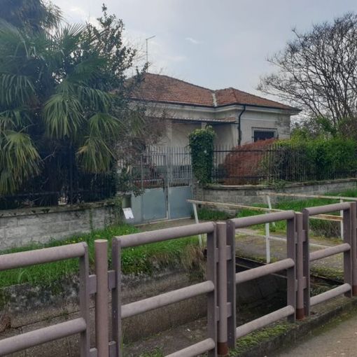 Villetta occupata abusivamente anche a Marcallo con Casone: avviato l’iter giudiziario