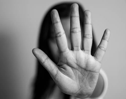 Milano: presunta violenza sessuale di gruppo dopo una serata in disco. Sono tre gli arrestati